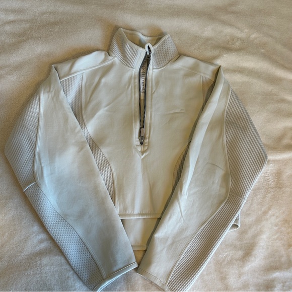 Lululemon mixed fabric half-zip pullover - Picture 1 of 3